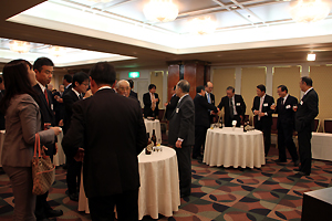 日本ねじ工業協会