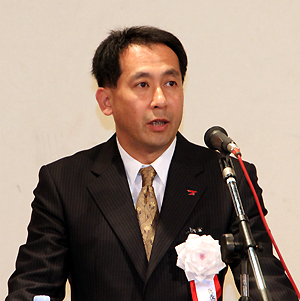 タカシマ