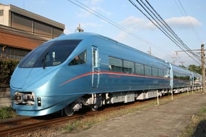 小田急ロマンスカー・MSE.jpg